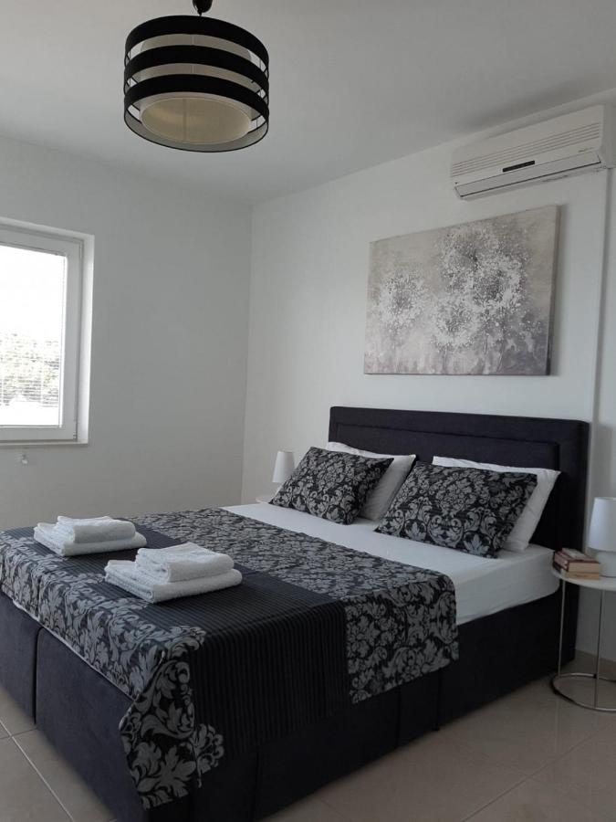 Apartments Duće المظهر الخارجي الصورة
