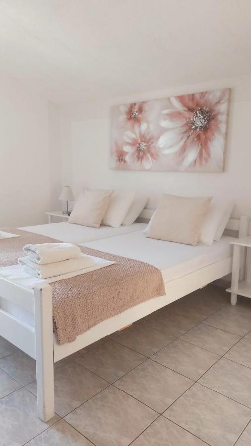 Apartments Duće المظهر الخارجي الصورة