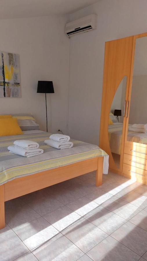 Apartments Duće المظهر الخارجي الصورة